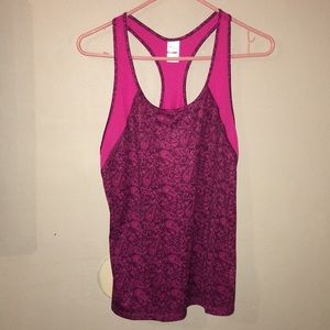 Active wear tank top